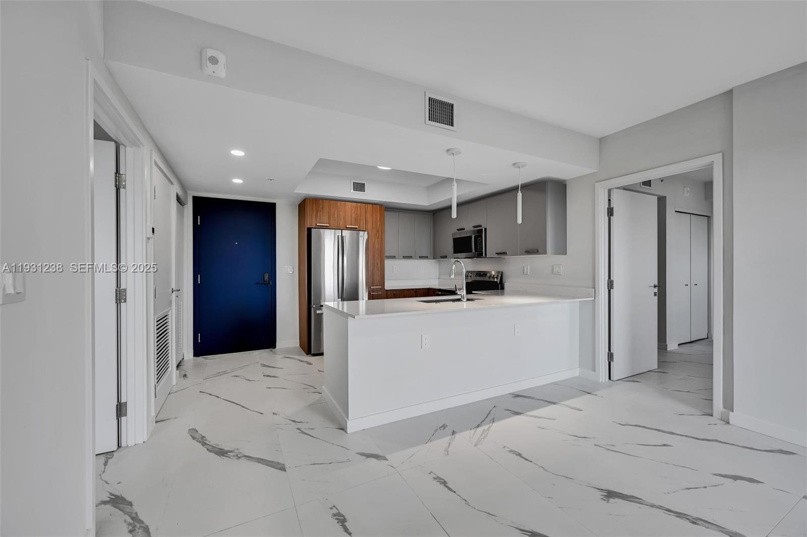 840 NE 130th Street 601