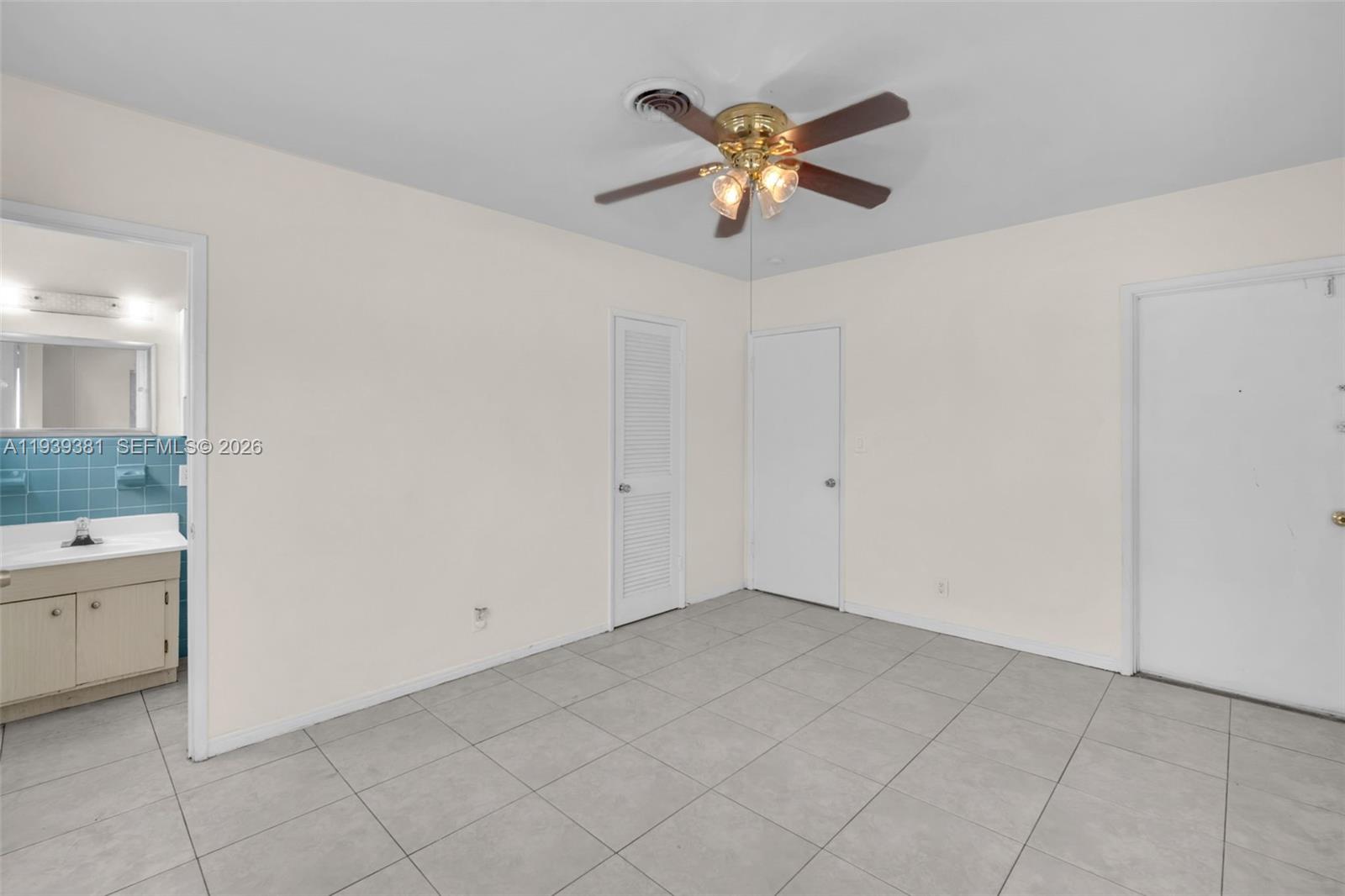 CORAL RIDGE ADD - Residential Lease