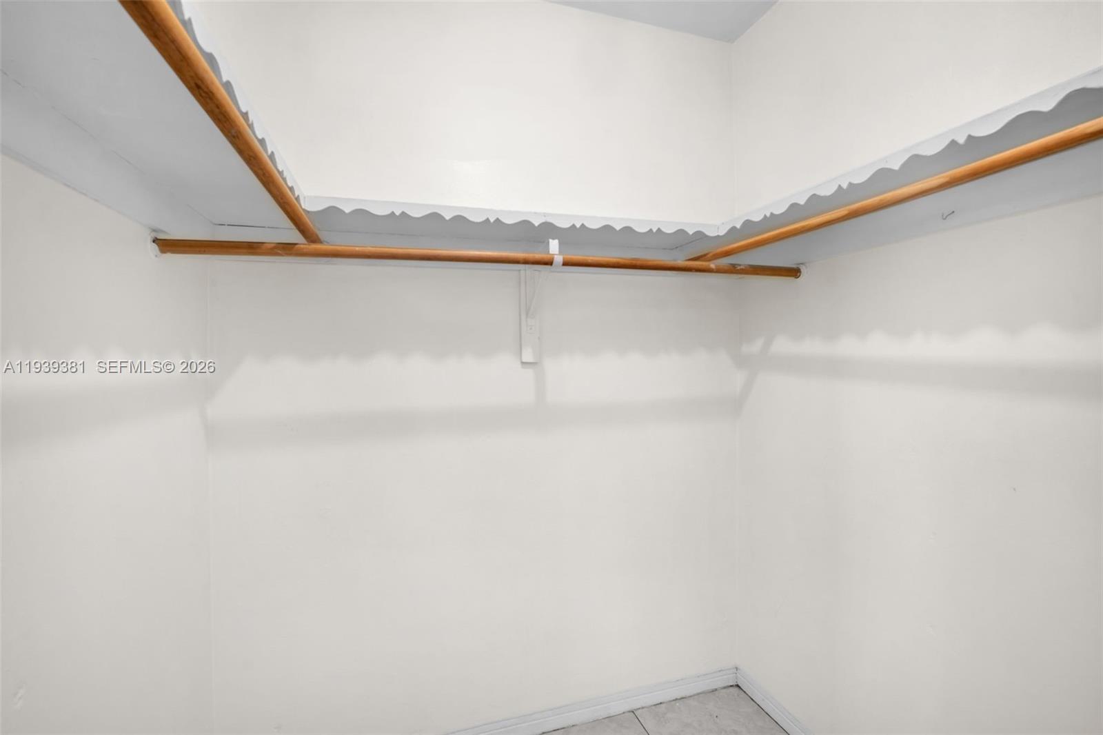 CORAL RIDGE ADD - Residential Lease