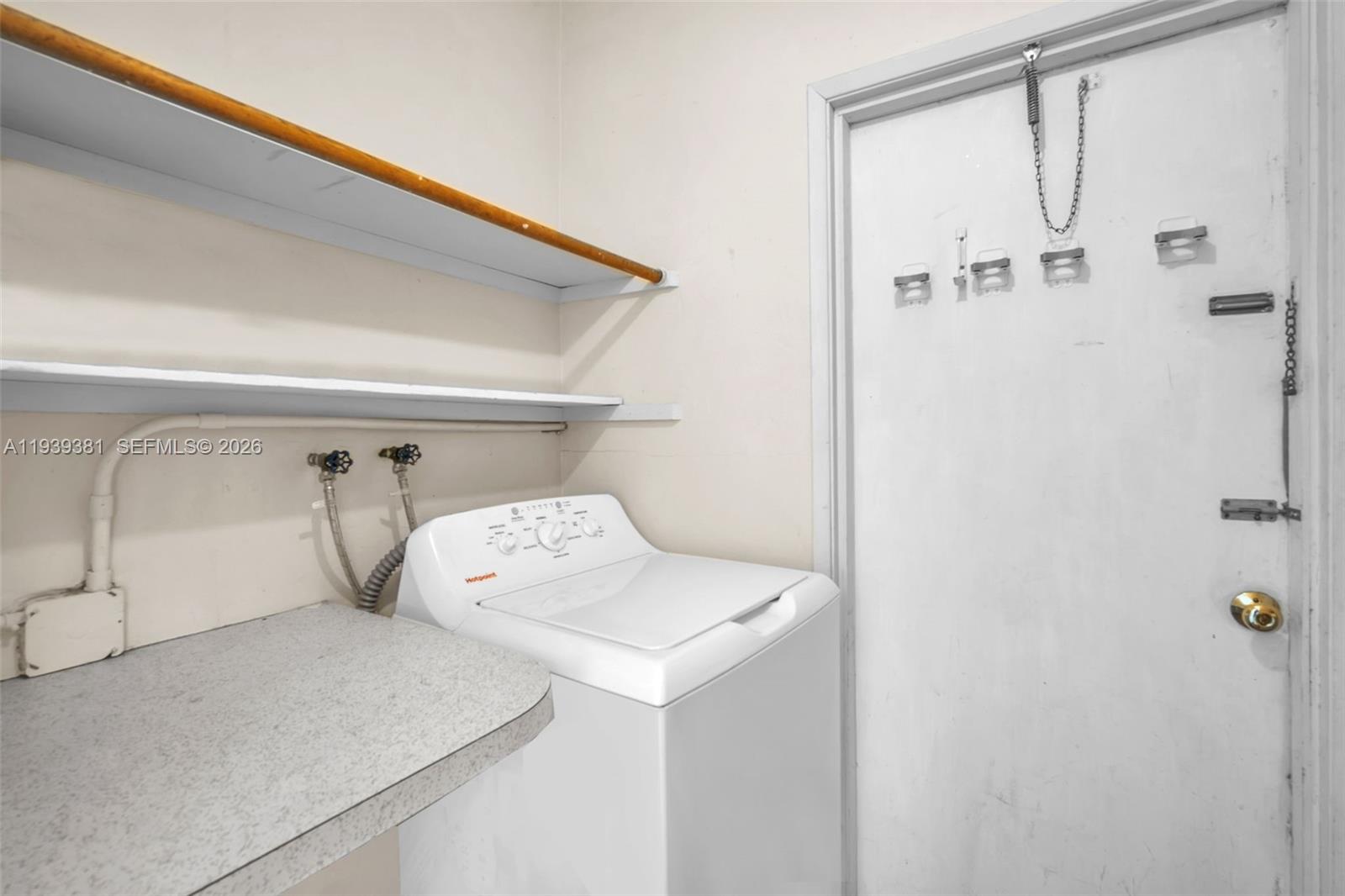 CORAL RIDGE ADD - Residential Lease