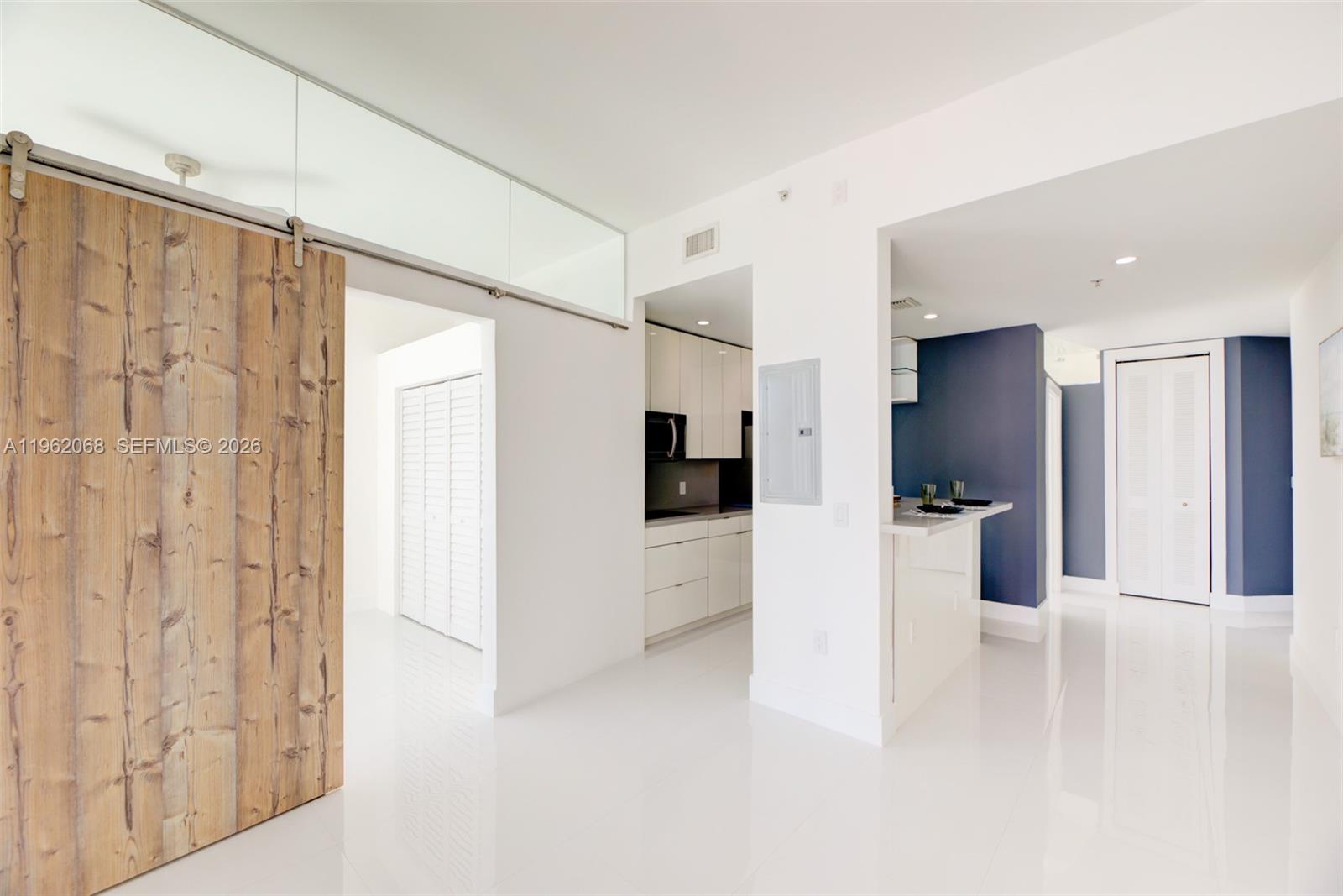 EDGEWATER LOFTS CONDO - Residential