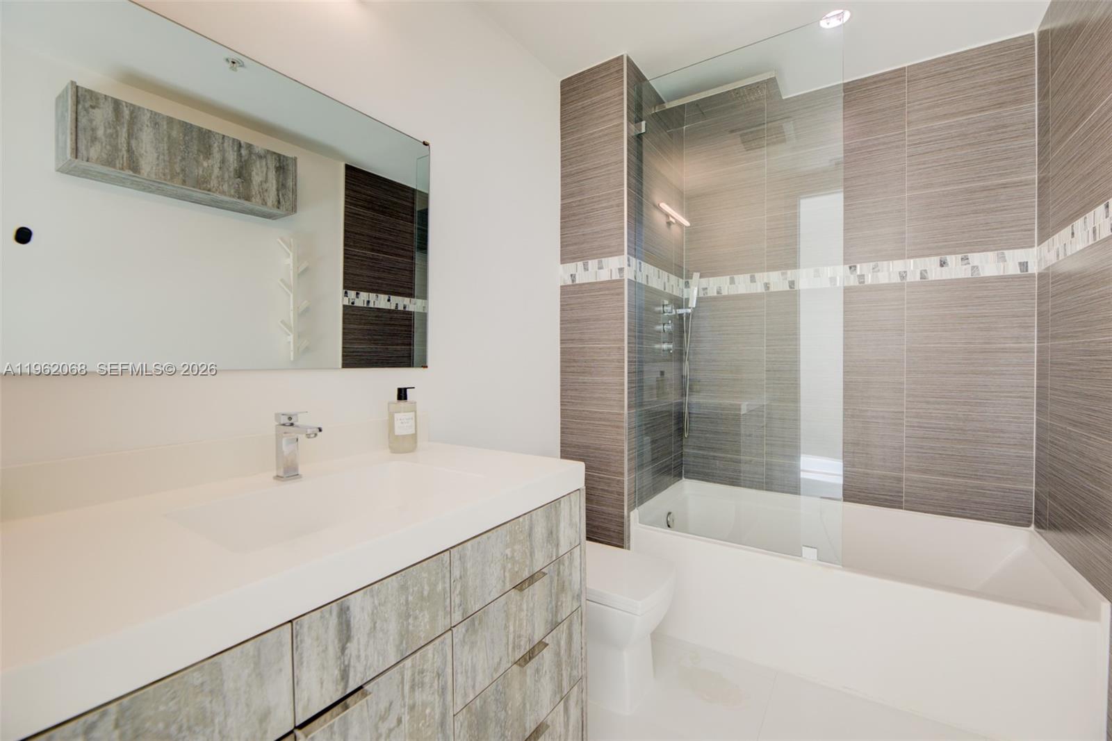 EDGEWATER LOFTS CONDO - Residential