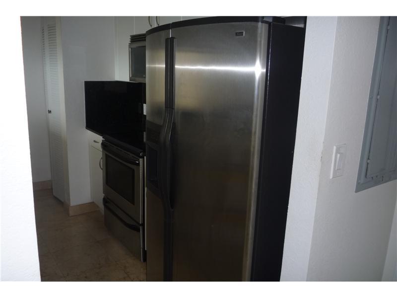 BAYVIEW CONDO AT NORTH BA - Residential Lease