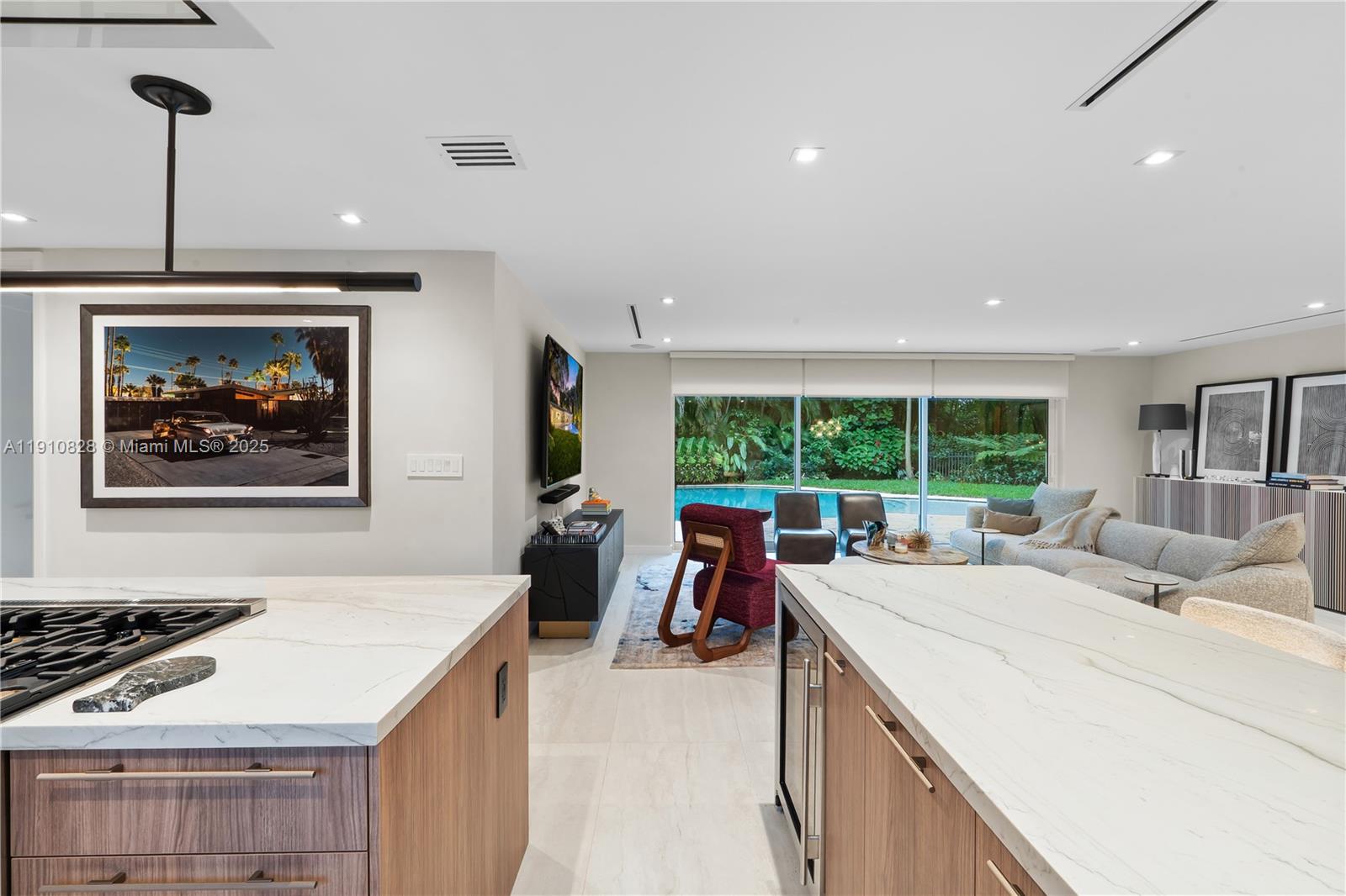 REV PL MIAMI SHORES SEC 8 - Residential