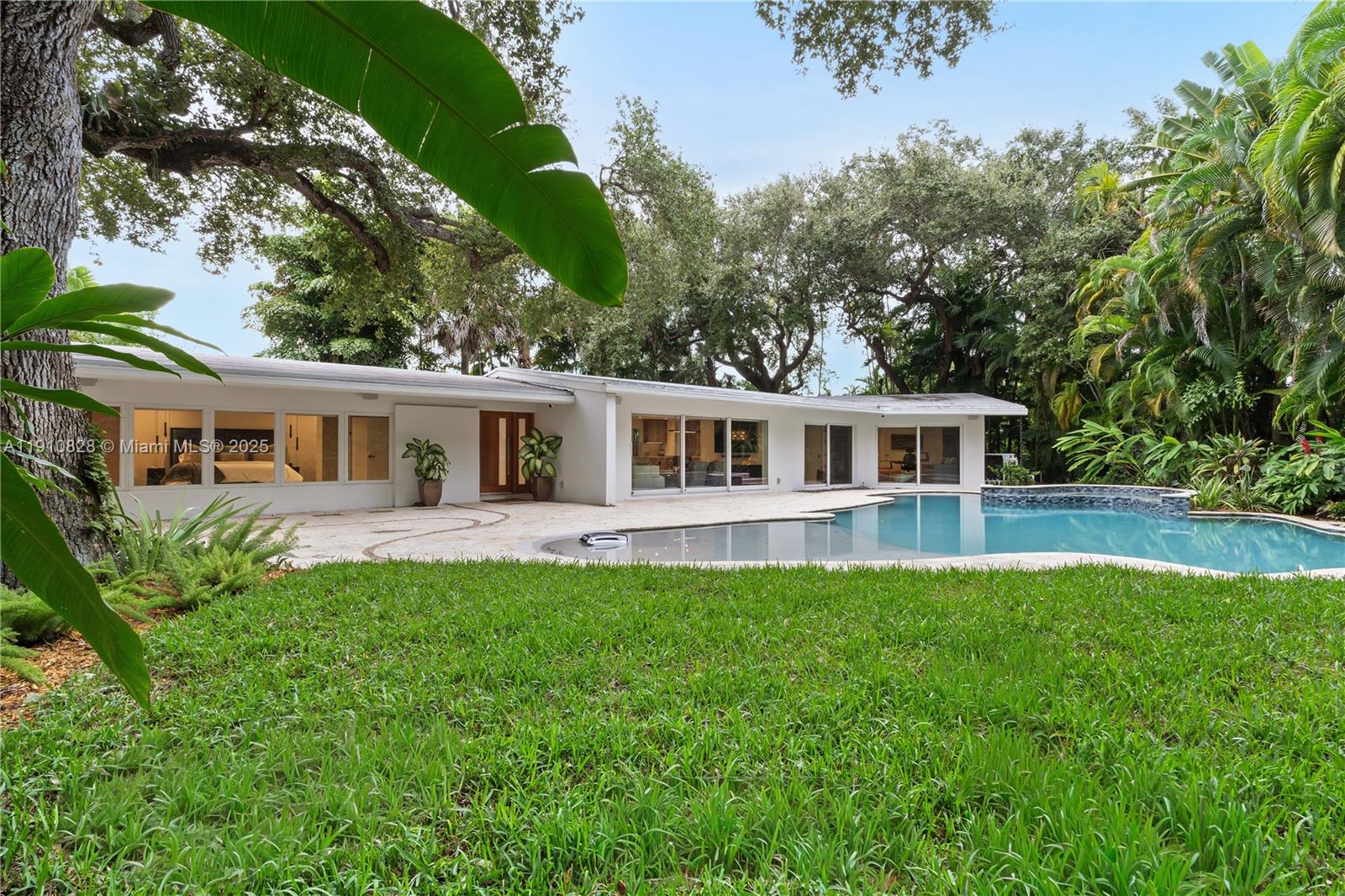 REV PL MIAMI SHORES SEC 8 - Residential