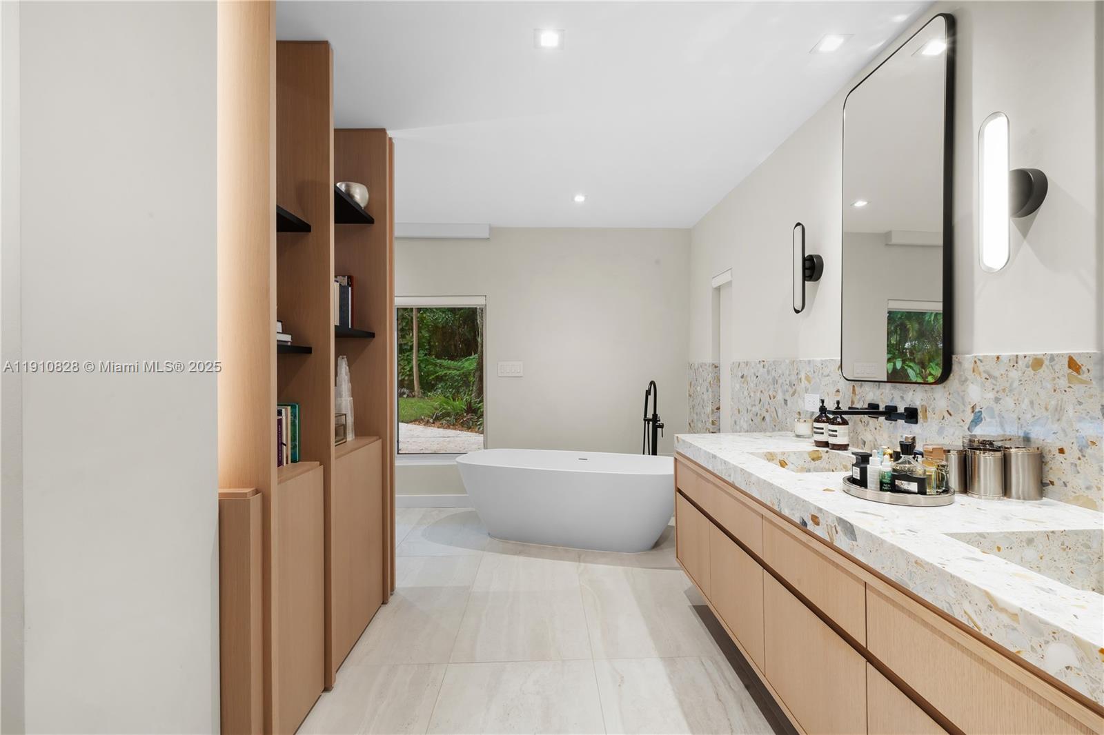 REV PL MIAMI SHORES SEC 8 - Residential