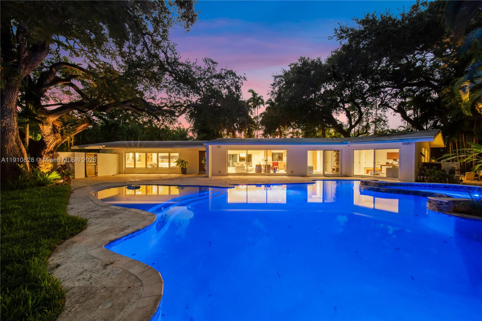 REV PL MIAMI SHORES SEC 8 - Residential