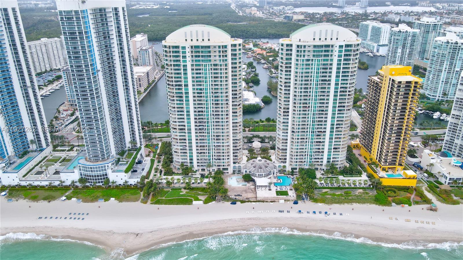 TURNBERRY OCEAN COLONY SO - Residential