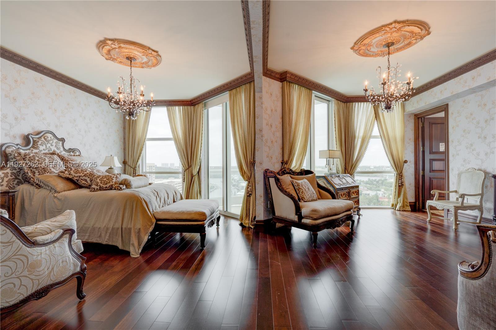 TURNBERRY OCEAN COLONY SO - Residential