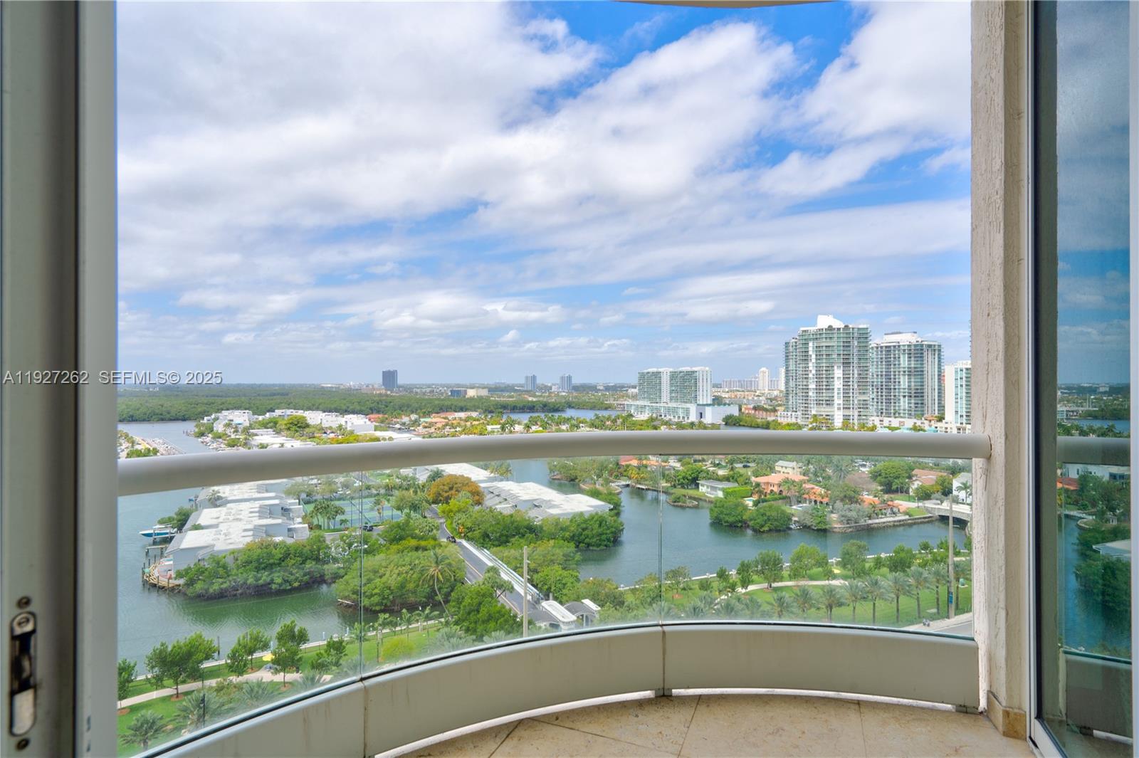 TURNBERRY OCEAN COLONY SO - Residential