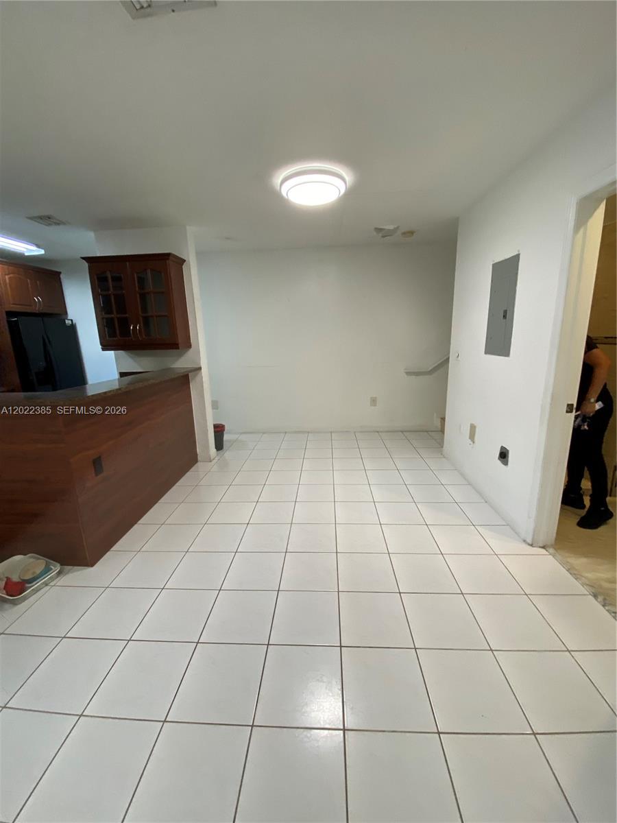 MARQUIS VILLAS I CONDO - Residential