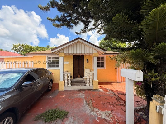 10341 NW 6TH AVE, MIAMI, FL 33150 - Image 0de014b8c162d3eec9b6f9fece45bf54/370093087