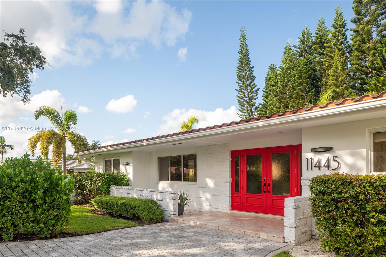 Property for Sale at 11445 N Bayshore Dr, North Miami, Miami-Dade County, Florida - Bedrooms: 3 
Bathrooms: 3  - $1,648,000
