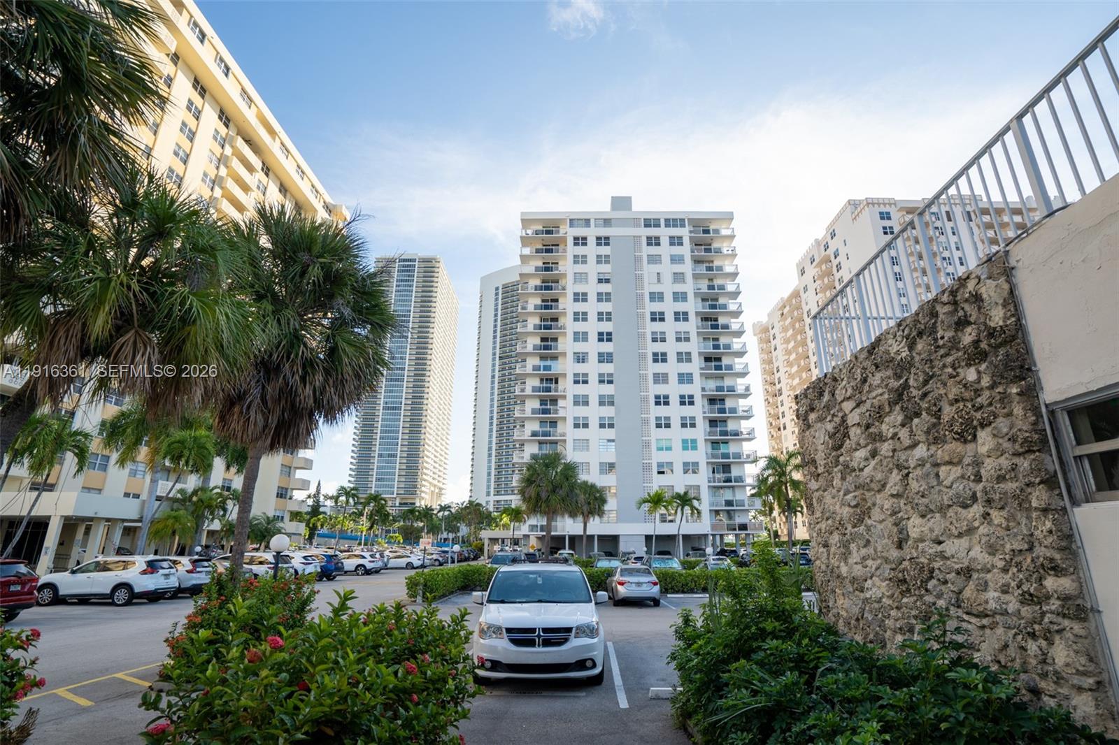 1849 S Ocean Dr 1509
