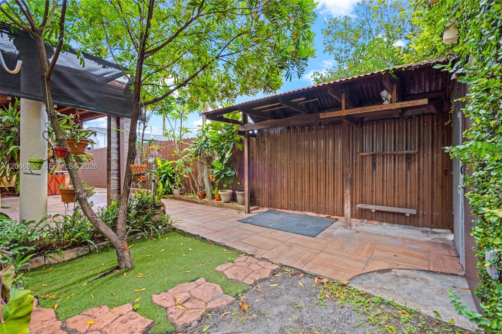 2ND REV PL OF INDUSTRIAL - Residential