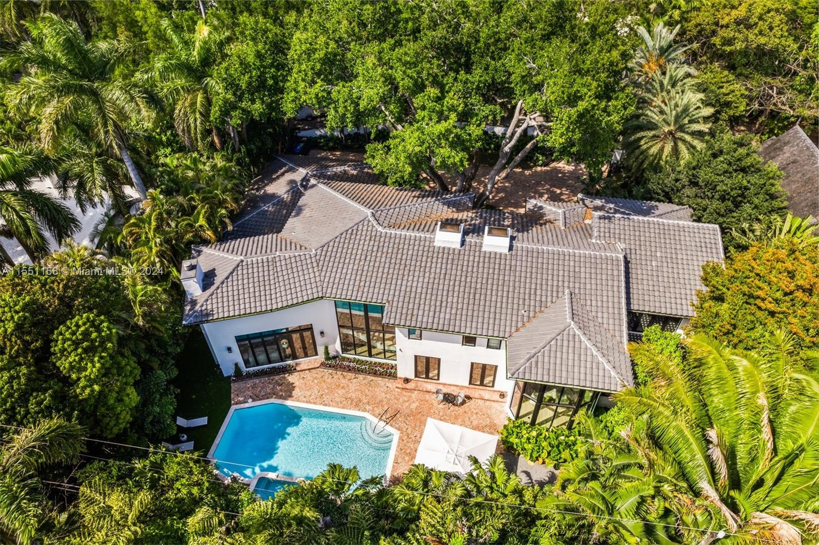 LEAFY WAY - Residential