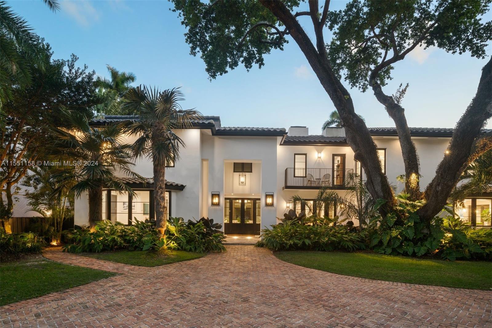 LEAFY WAY - Residential