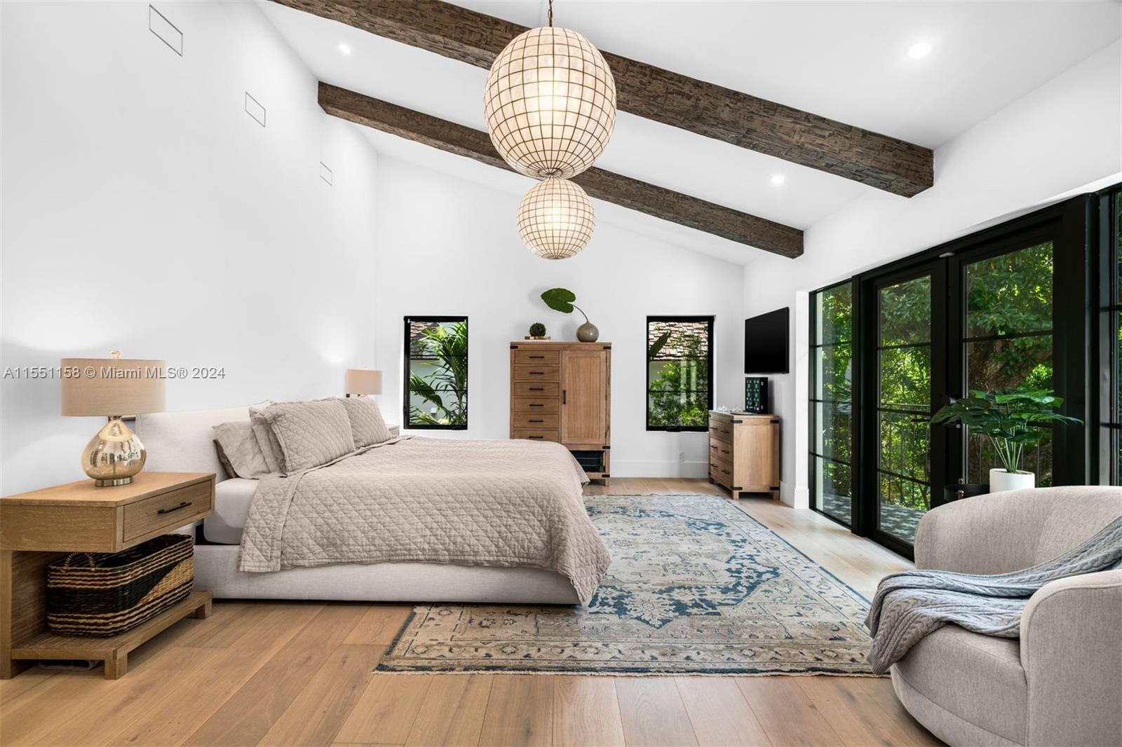 LEAFY WAY - Residential