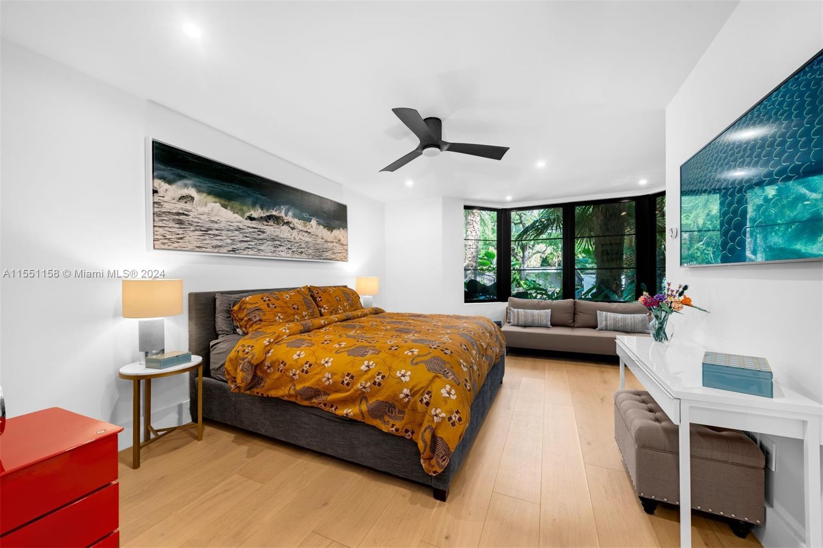 LEAFY WAY - Residential