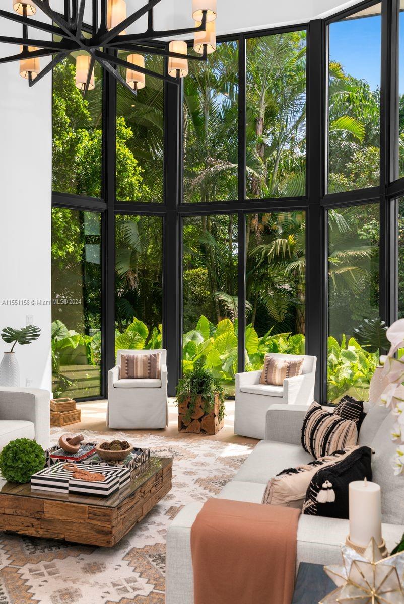 LEAFY WAY - Residential