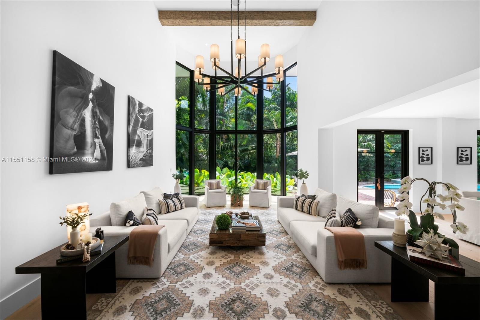 LEAFY WAY - Residential