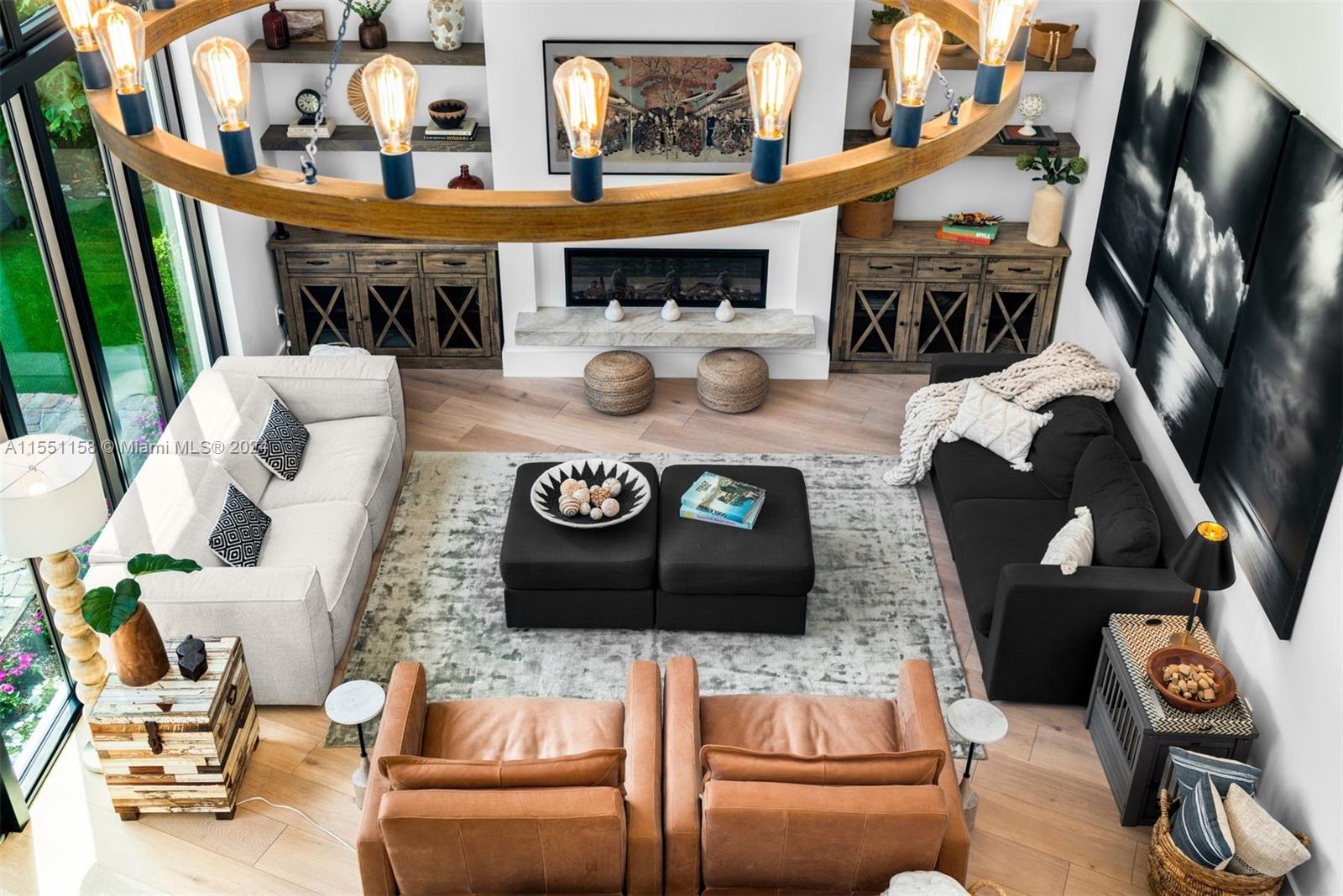 LEAFY WAY - Residential