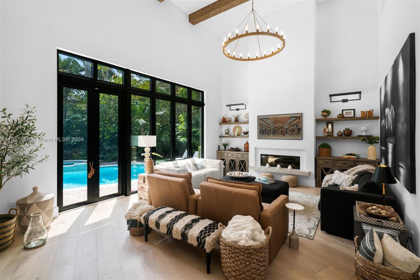 LEAFY WAY - Residential