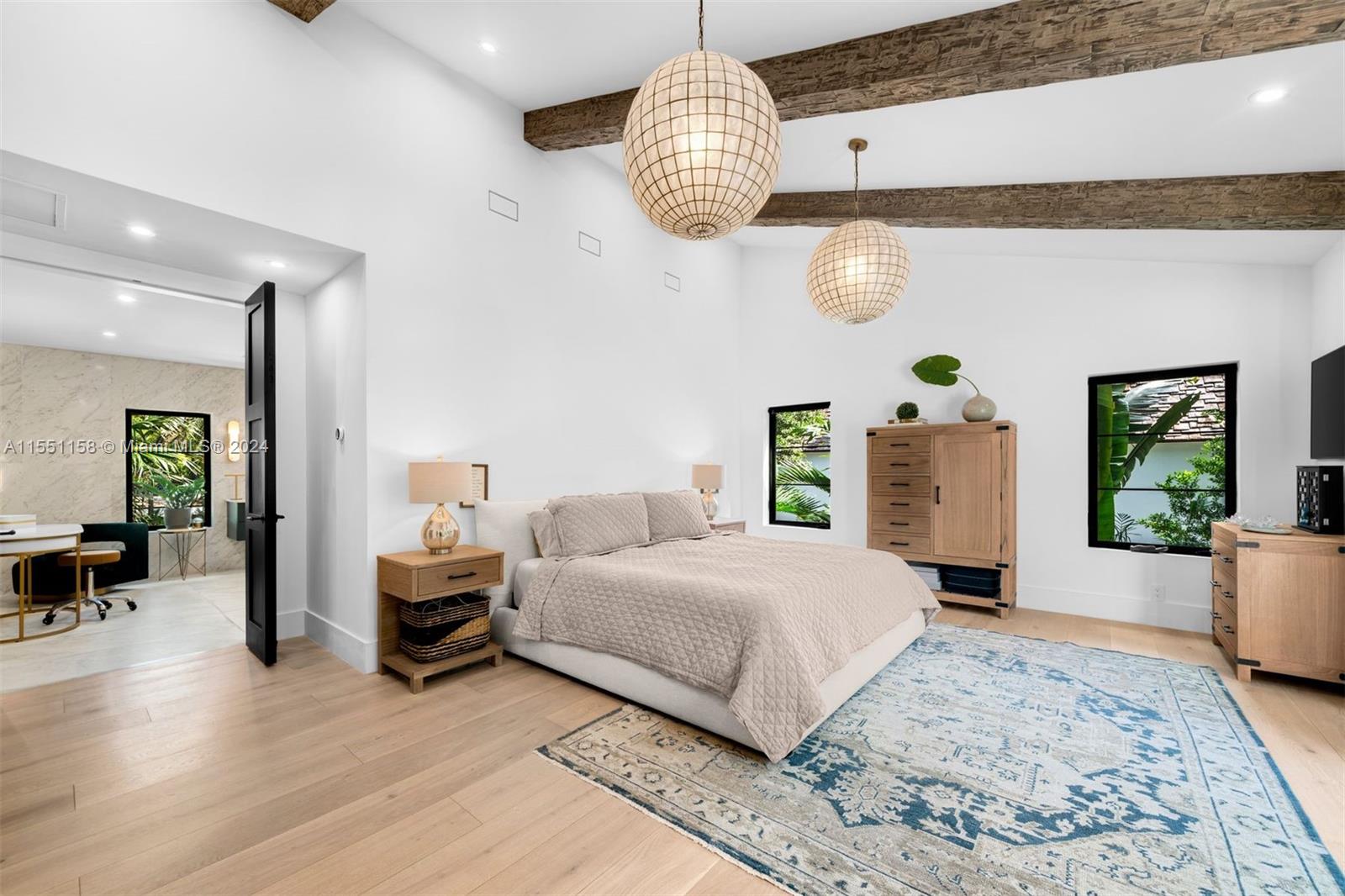 LEAFY WAY - Residential