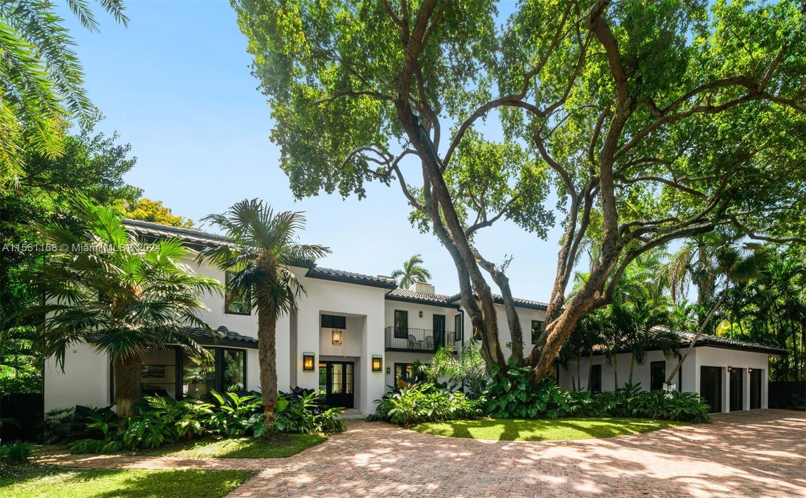 LEAFY WAY - Residential