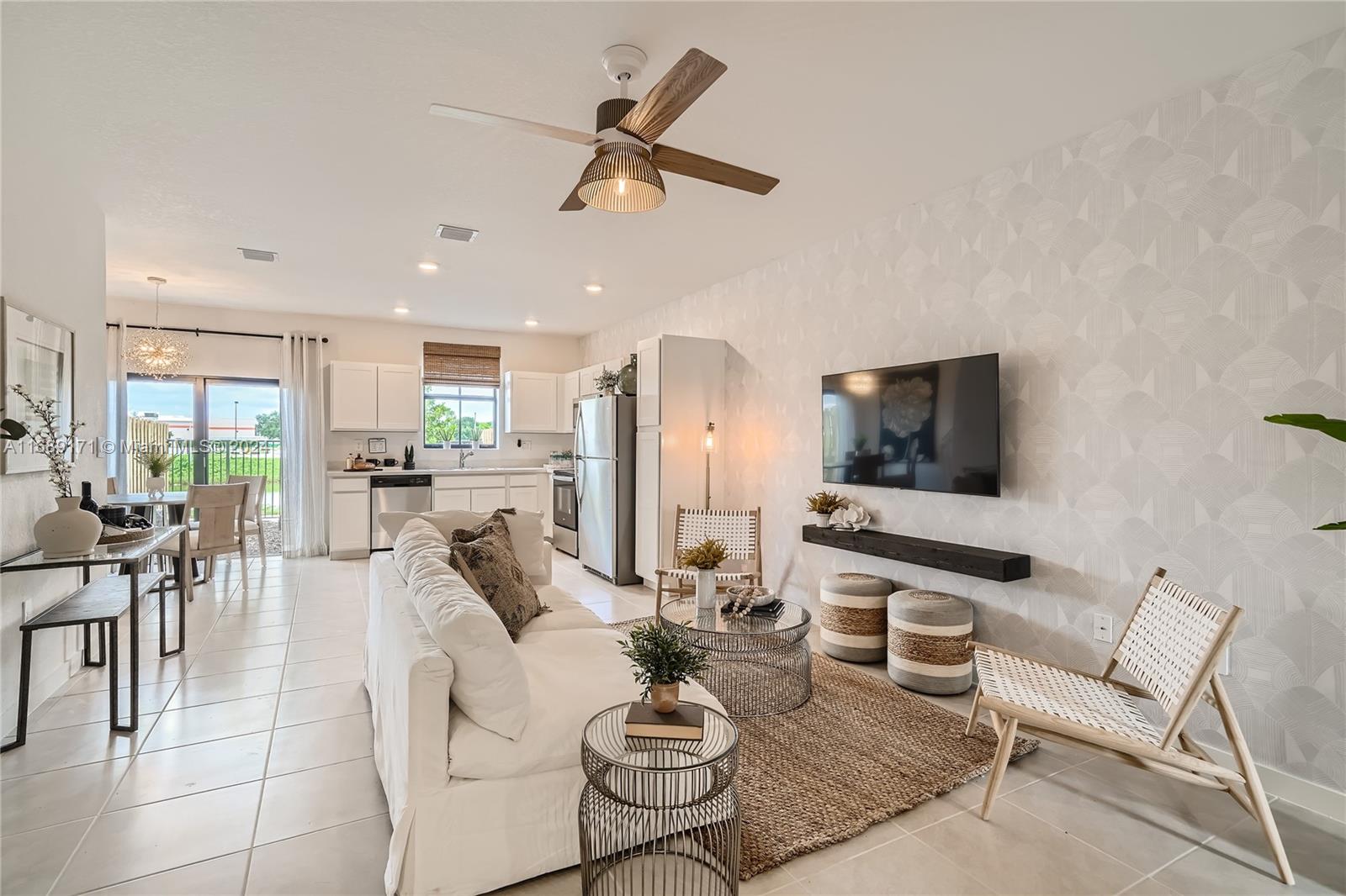 Palm Cay - Residential