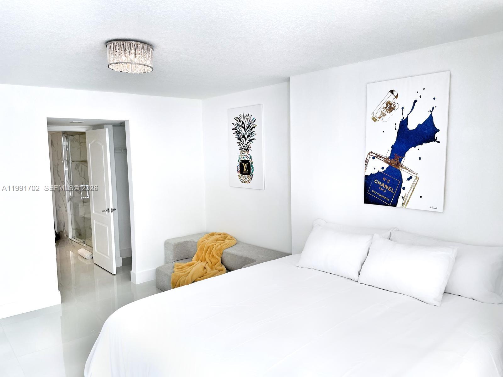 THE CLUB AT BRICKELL BAY - Residential