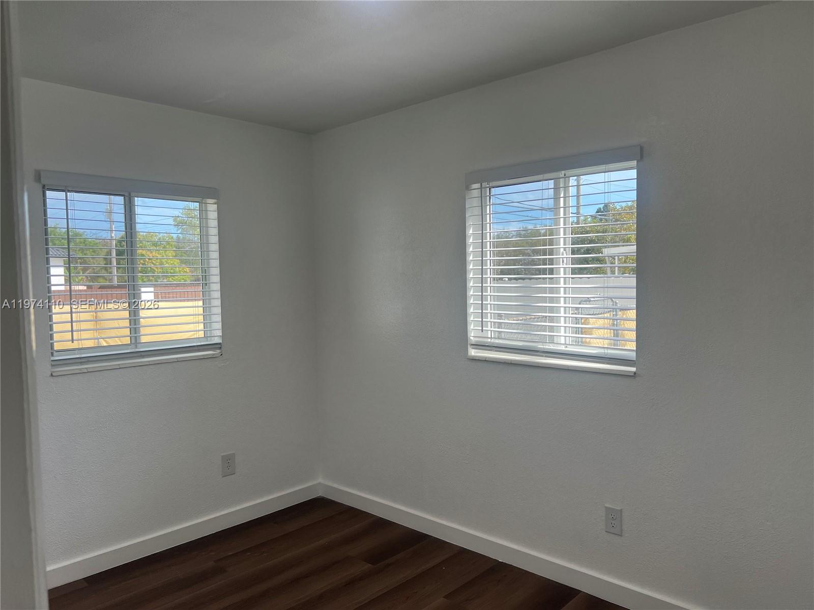 CUTLER RIDGE SEC 7 - Residential Lease