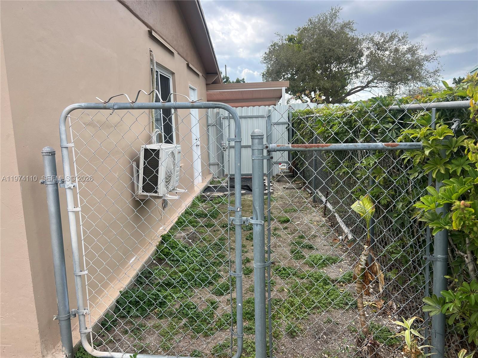 CUTLER RIDGE SEC 7 - Residential Lease