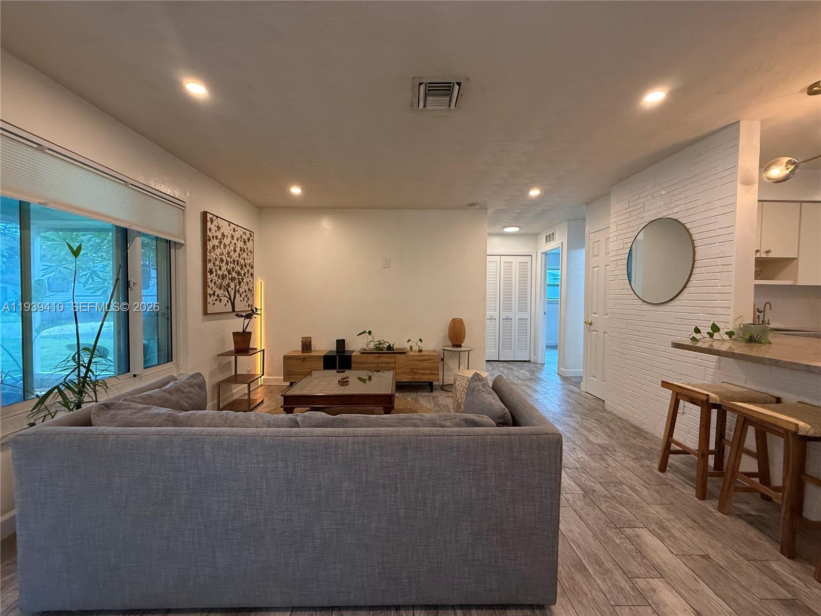 SEABOARD PARK - Residential