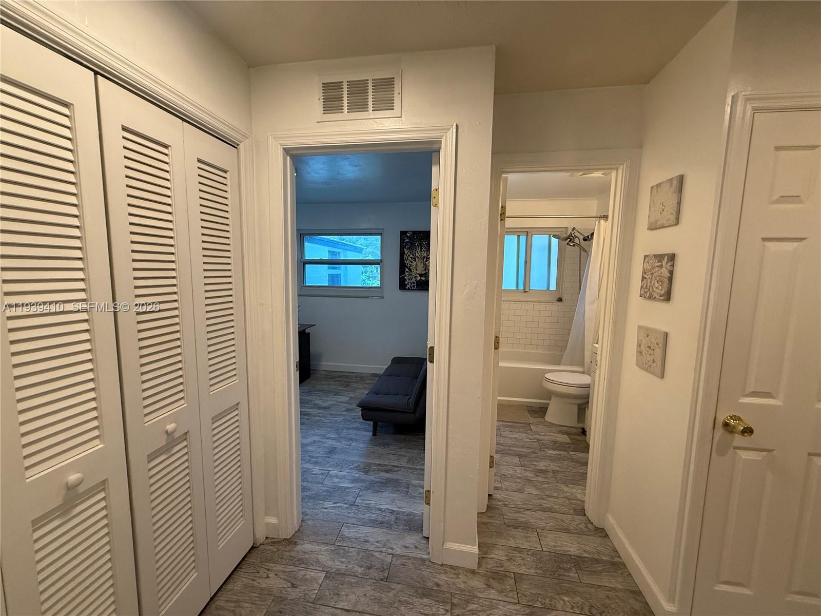 SEABOARD PARK - Residential