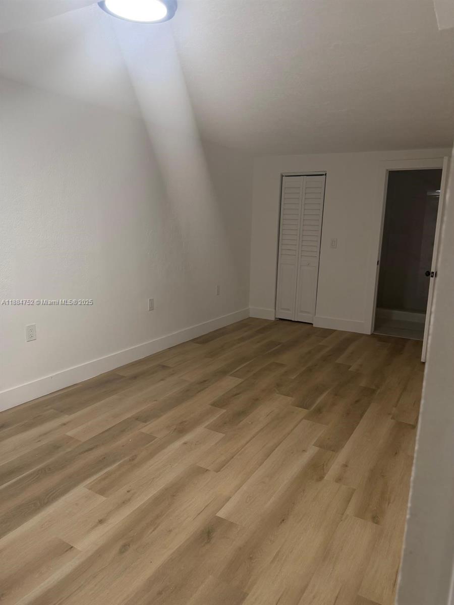 N MIAMI ESTATES - Residential Income