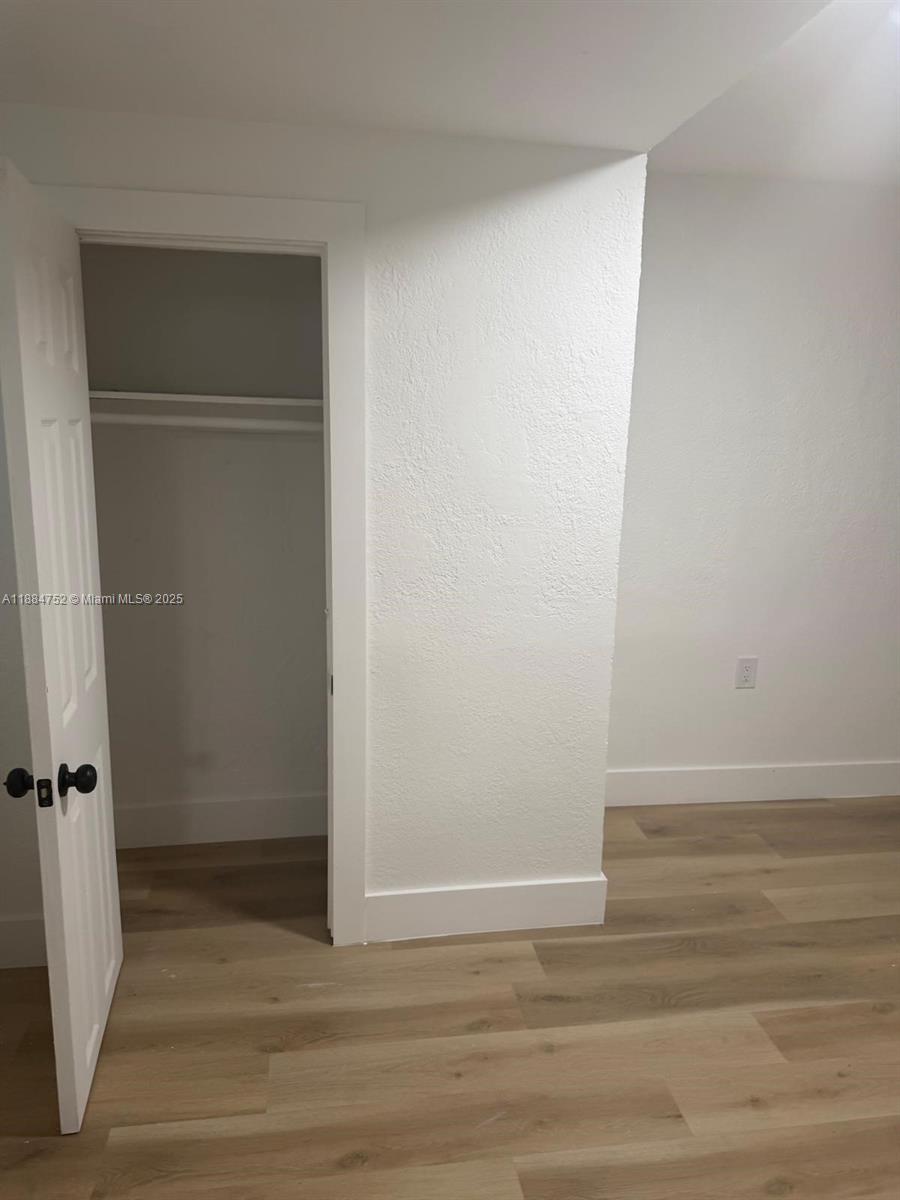 N MIAMI ESTATES - Residential Income