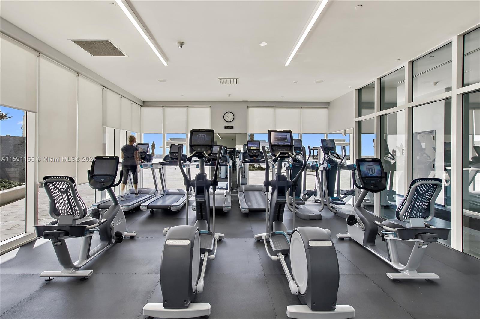 BEACH CLUB CONDO 1 - Residential