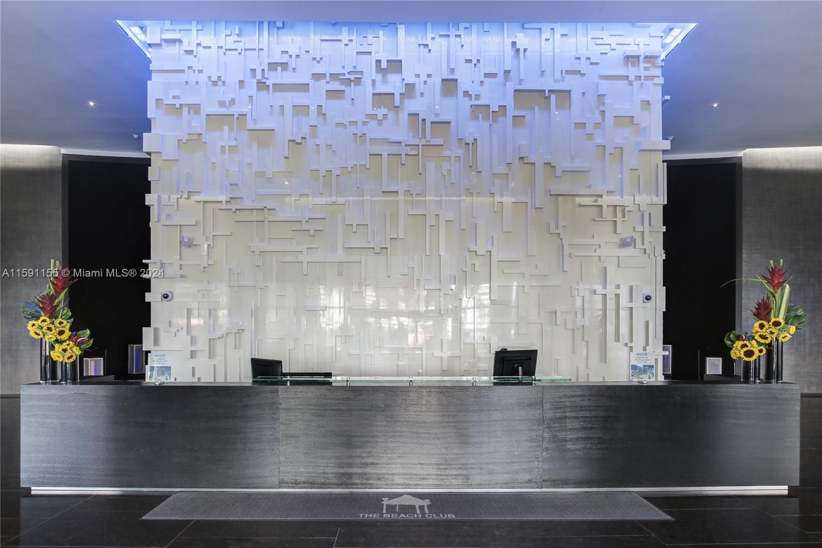 BEACH CLUB CONDO 1 - Residential