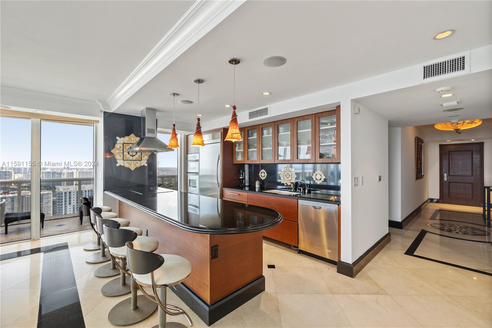 BEACH CLUB CONDO 1 - Residential