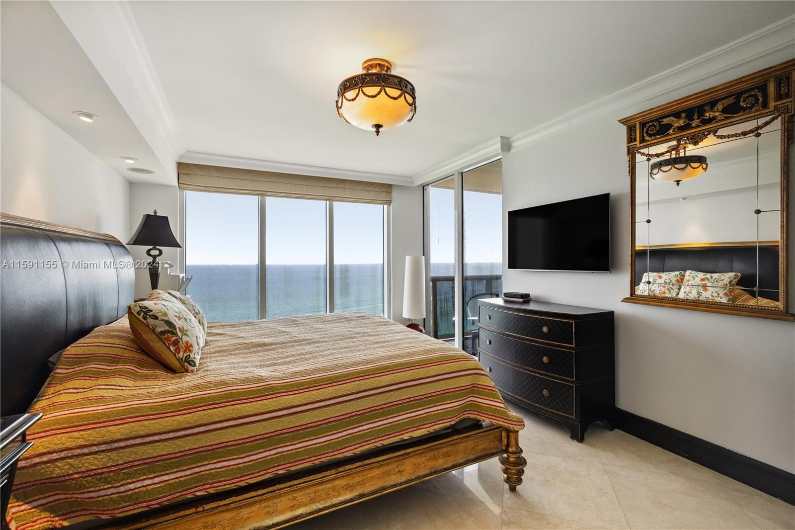 BEACH CLUB CONDO 1 - Residential