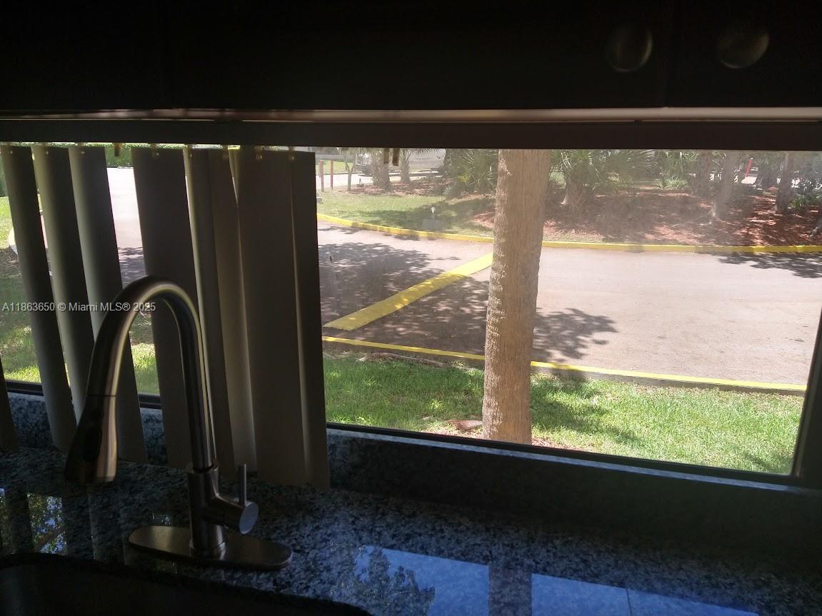 PLAZA OF AMERICAS CONDO P - Residential