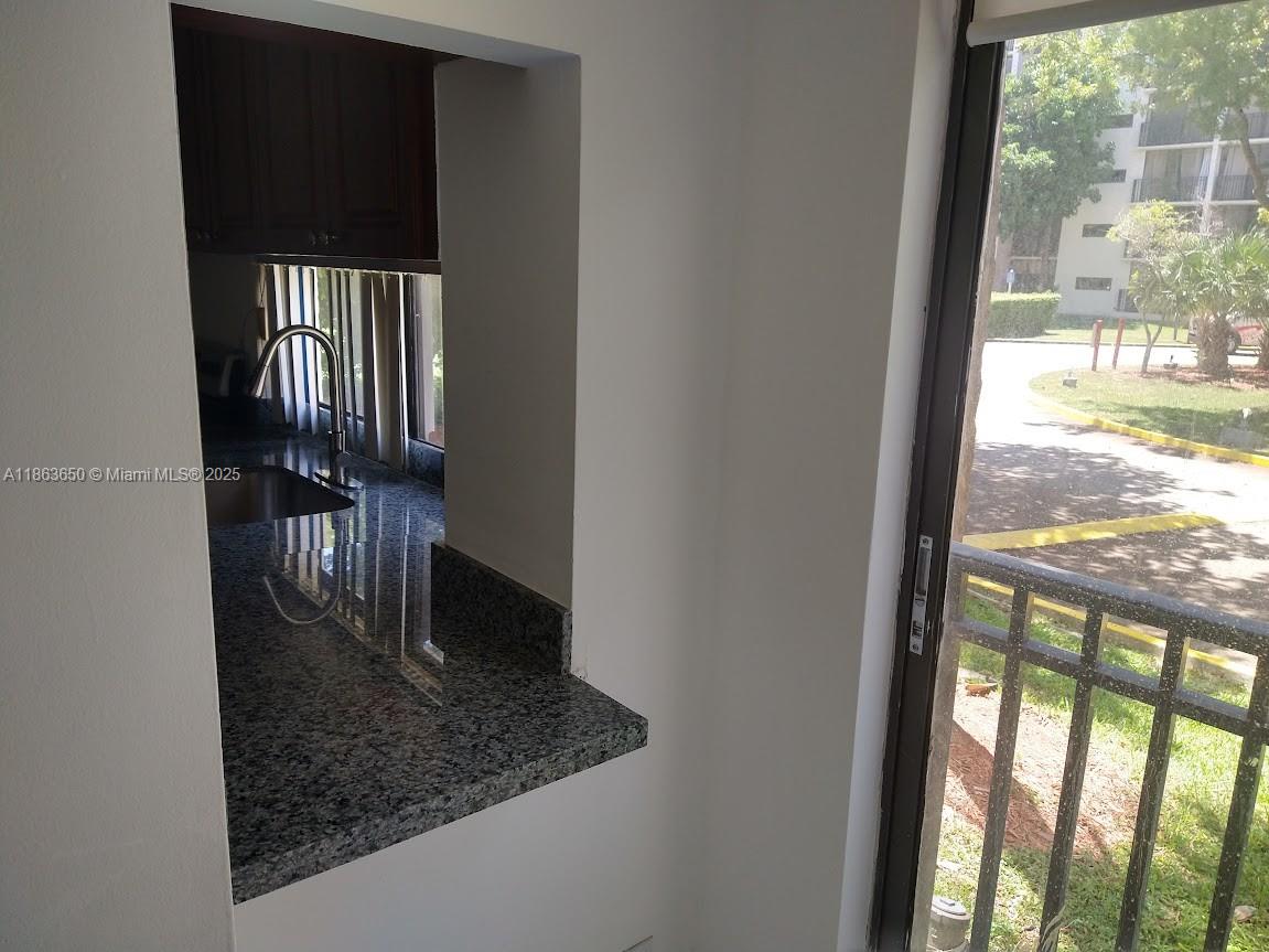 PLAZA OF AMERICAS CONDO P - Residential