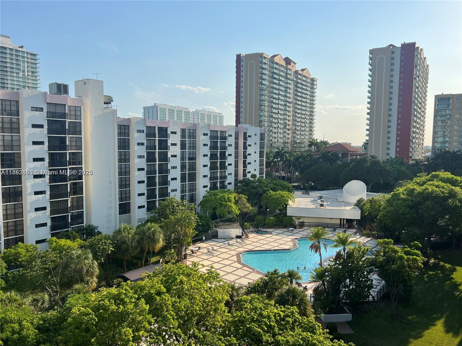 PLAZA OF AMERICAS CONDO P - Residential