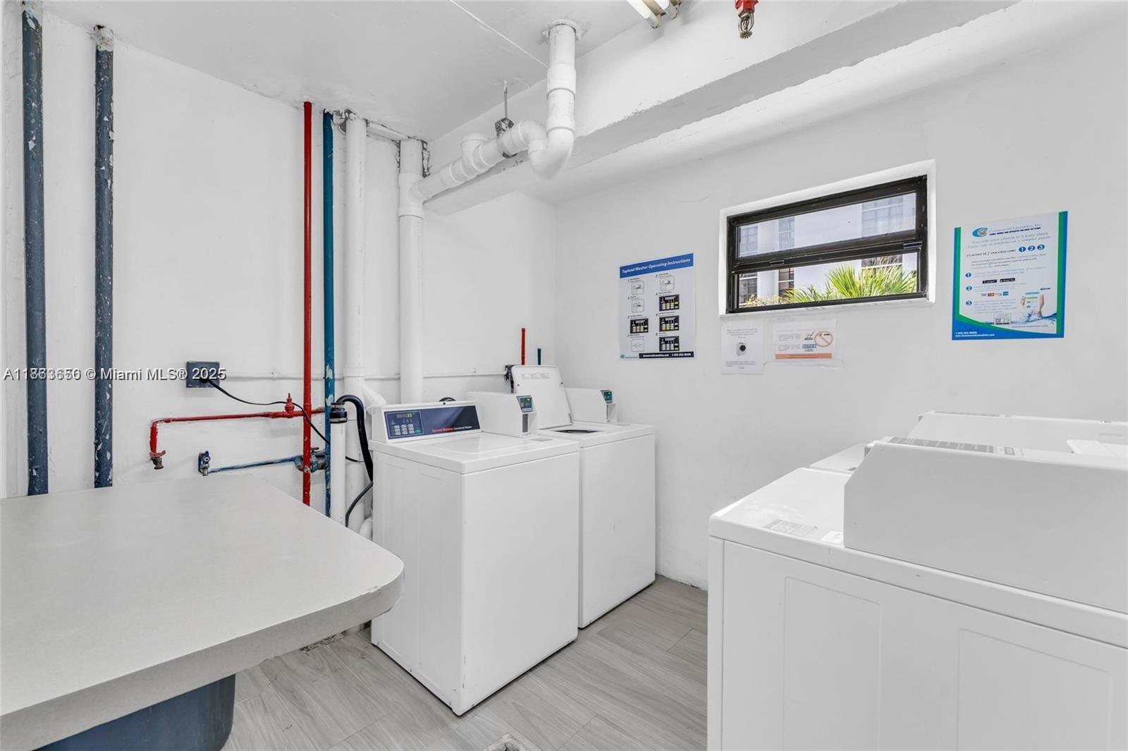 PLAZA OF AMERICAS CONDO P - Residential