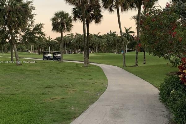 HIDDEN WOODS OF DEER CREEK - Residential