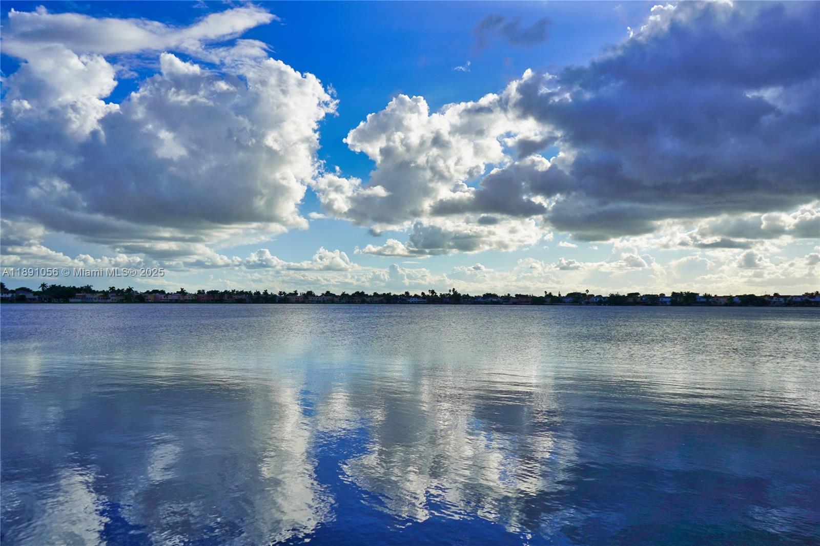 PUERTO BELLO CONDO NO 2 - Residential