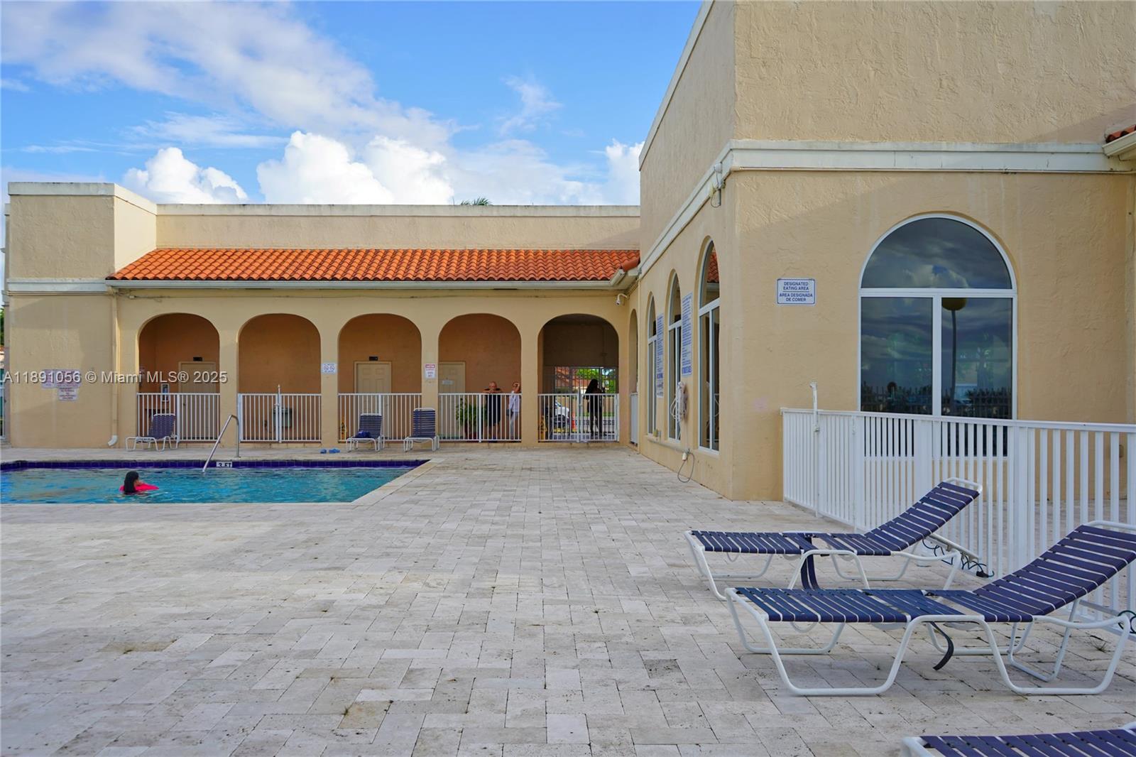 PUERTO BELLO CONDO NO 2 - Residential