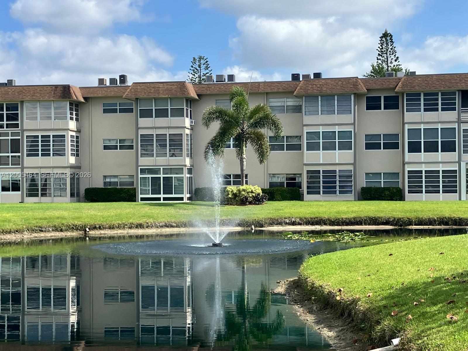 KARISA GARDENS CONDO - Residential