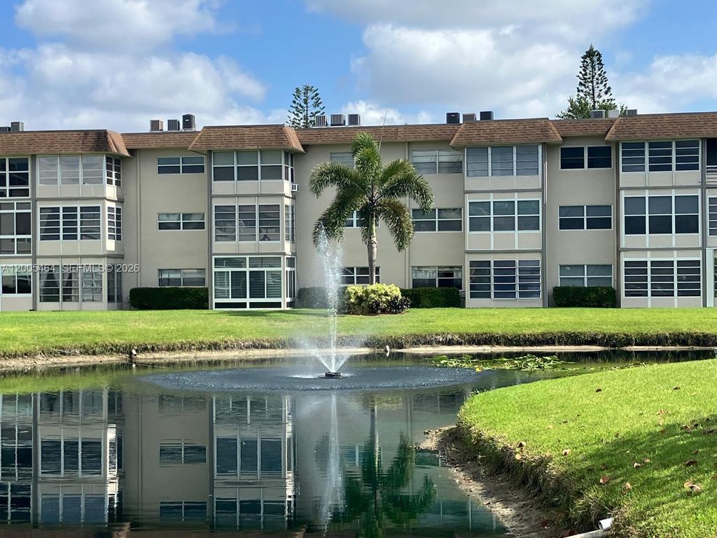 Photo of 4800 NW 35th St #607, Lauderdale Lakes, FL 33319 (MLS # A12005464)